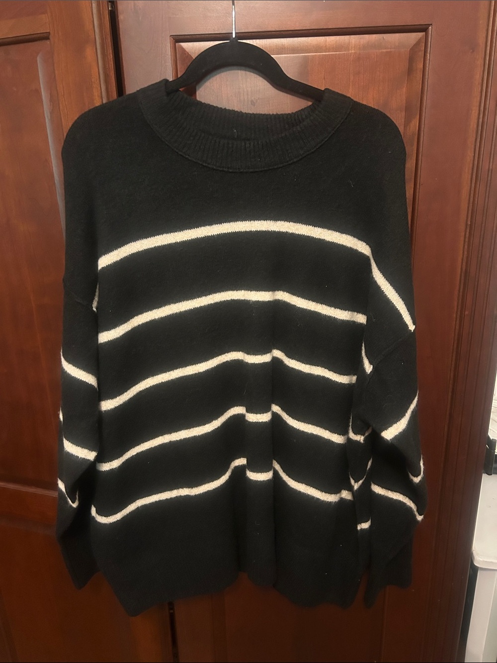 Artie Black & Cream Striped Women's Crewneck Sweater